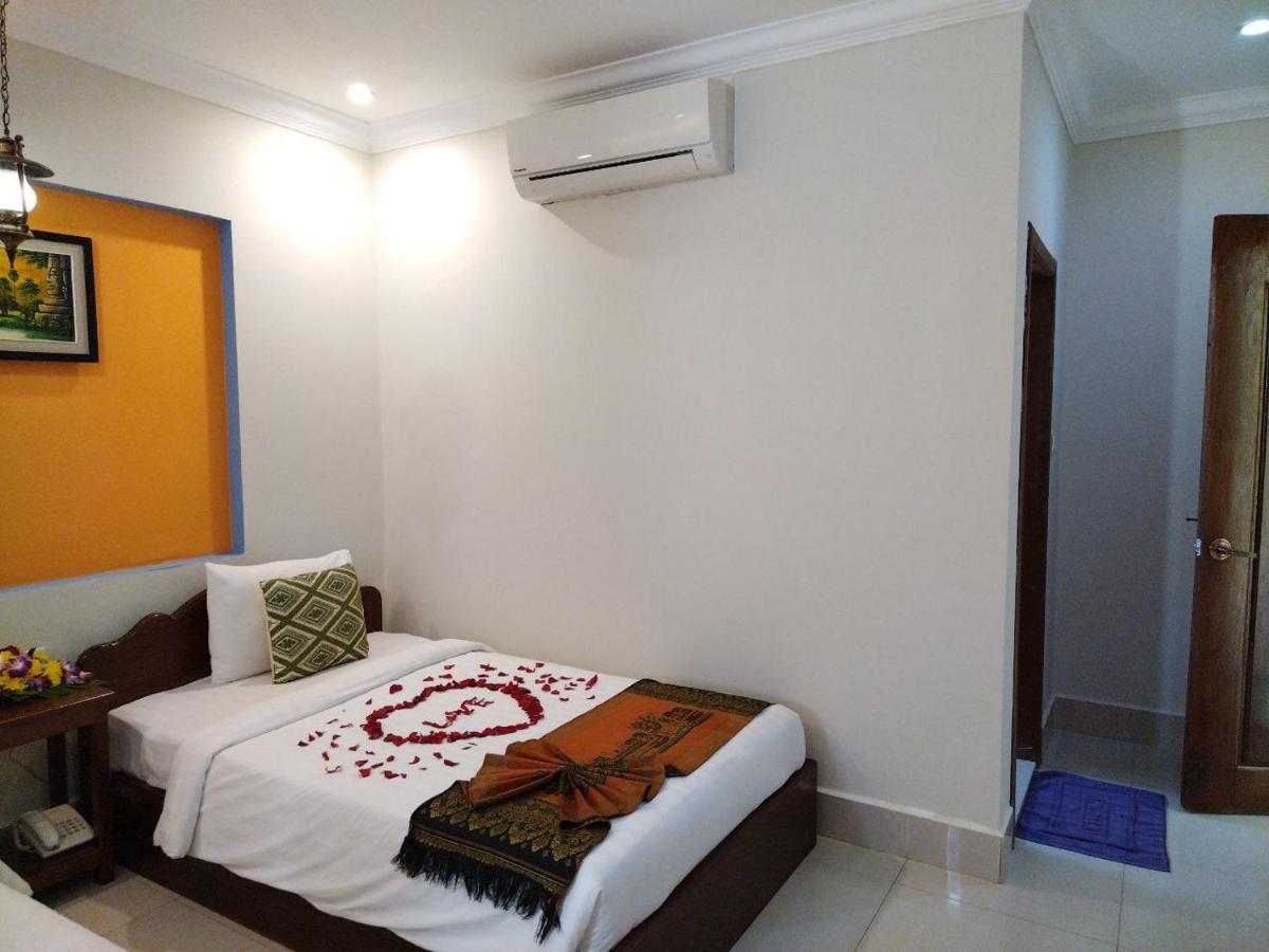 Plumeria Hotel & Spa Siem Reap Exterior foto